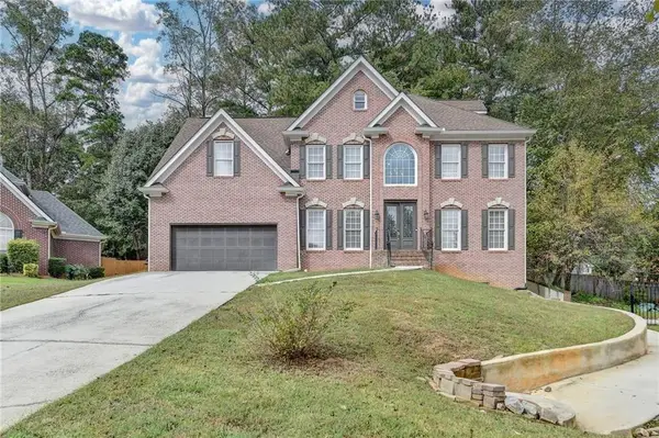 1015 Rowe Oak Circle, Lawrenceville, GA 30043