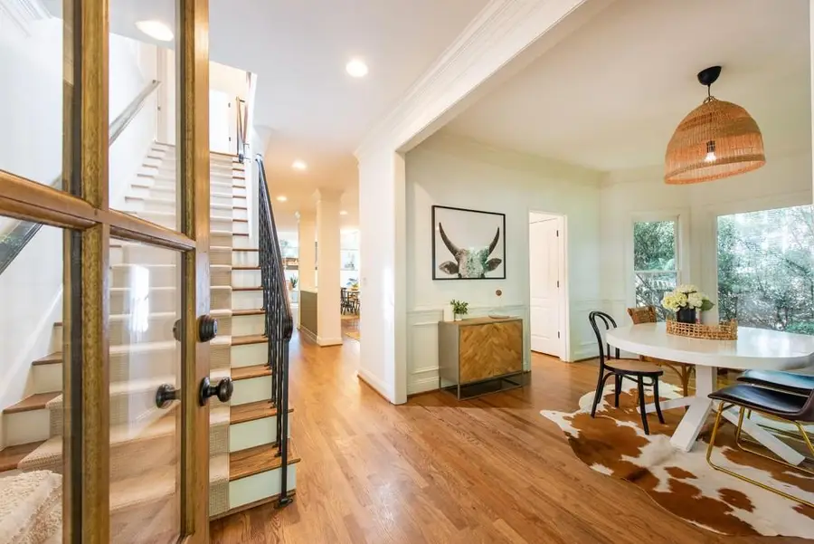 1064 Davis Circle Nw, Atlanta, GA 30318 - #2