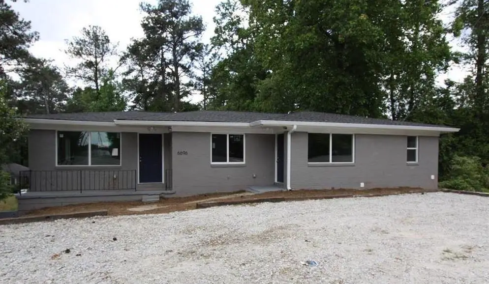6696 Mableton Parkway Se, Mableton, GA 30126 - #1
