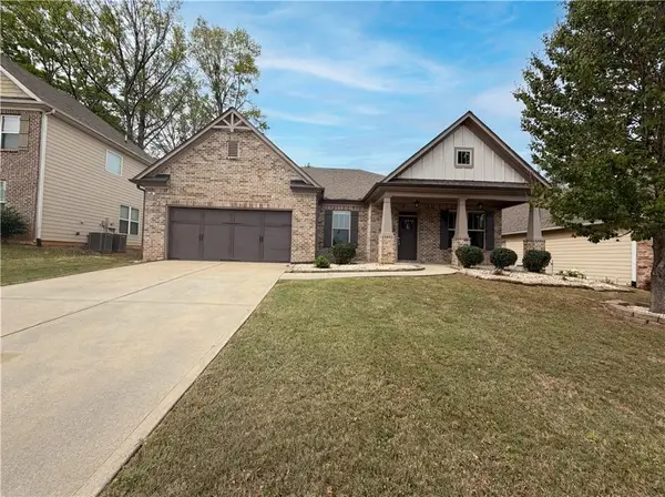 1027 Halletts Peak Place, Lawrenceville, GA 30044