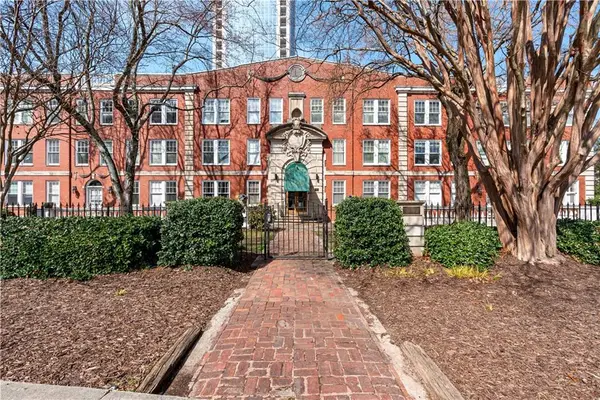 2840 Peachtree Road Ne # 311, Atlanta, GA 30305