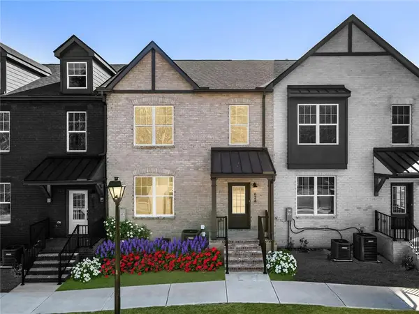 624 Oakleaf Grove Lane, Sugar Hill, GA 30518