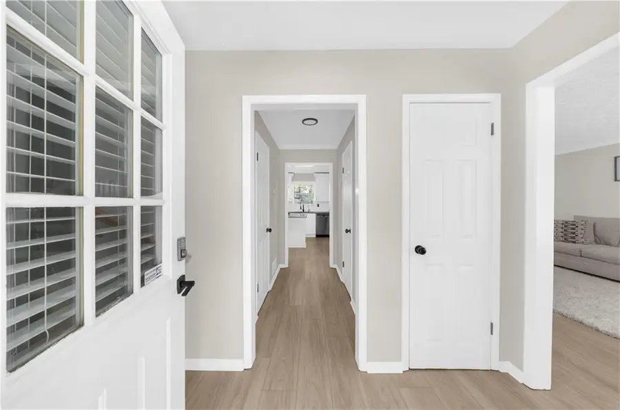 976 Walnut Drive, Lawrenceville, GA 30044 - #2