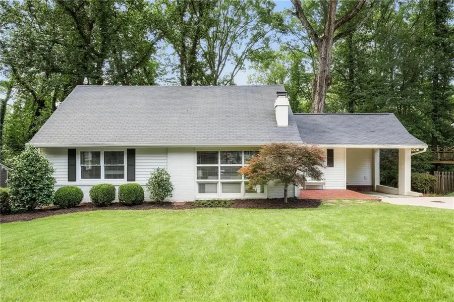 2569 Ridgewood Terrace Nw, Atlanta, GA 30318 - #2