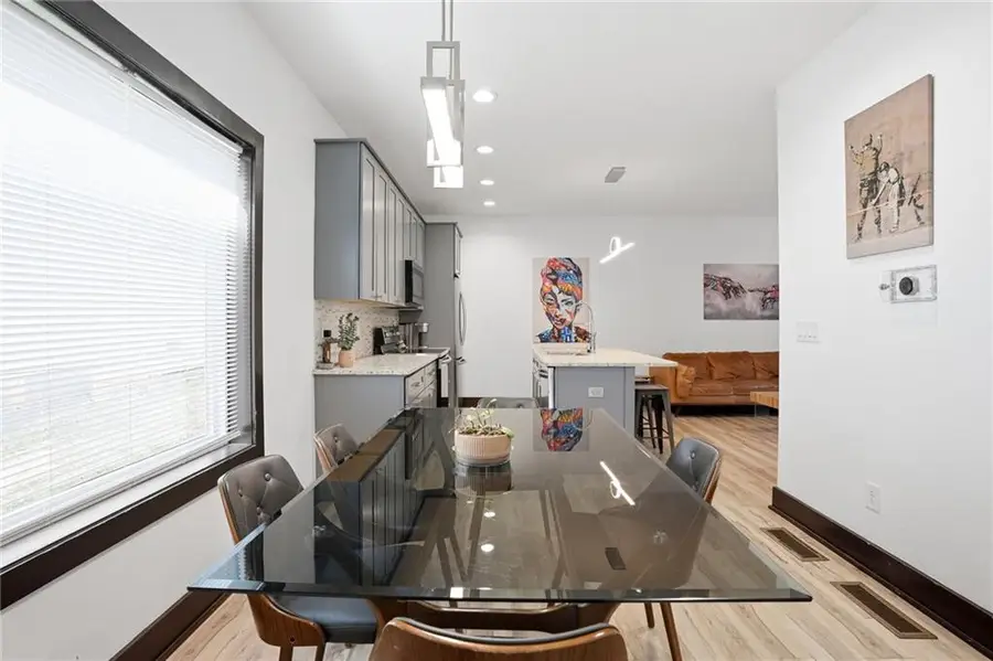 1076 Center Street Nw, Atlanta, GA 30318 - #3