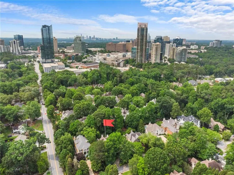 885 Carlton Ridge Ne, Atlanta, GA 30342 - #2