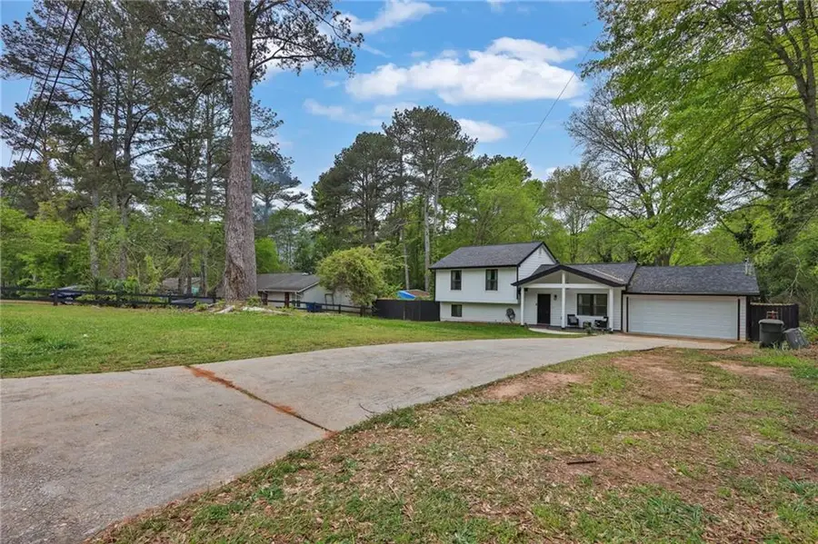 447 Warren Rd, Lawrenceville, GA 30044 - #3