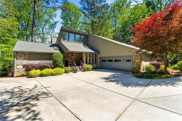 4221 Burns Heritage Trail Ne, Roswell, GA 30075