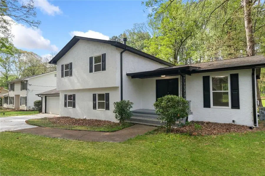 4645 Dunwoody Club Dr, Dunwoody, GA 30350 - #3