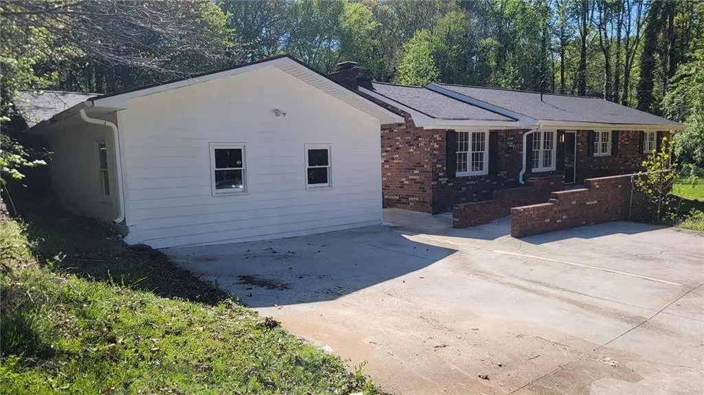 5686 Woodland Drive, Acworth, GA 30102 - #1