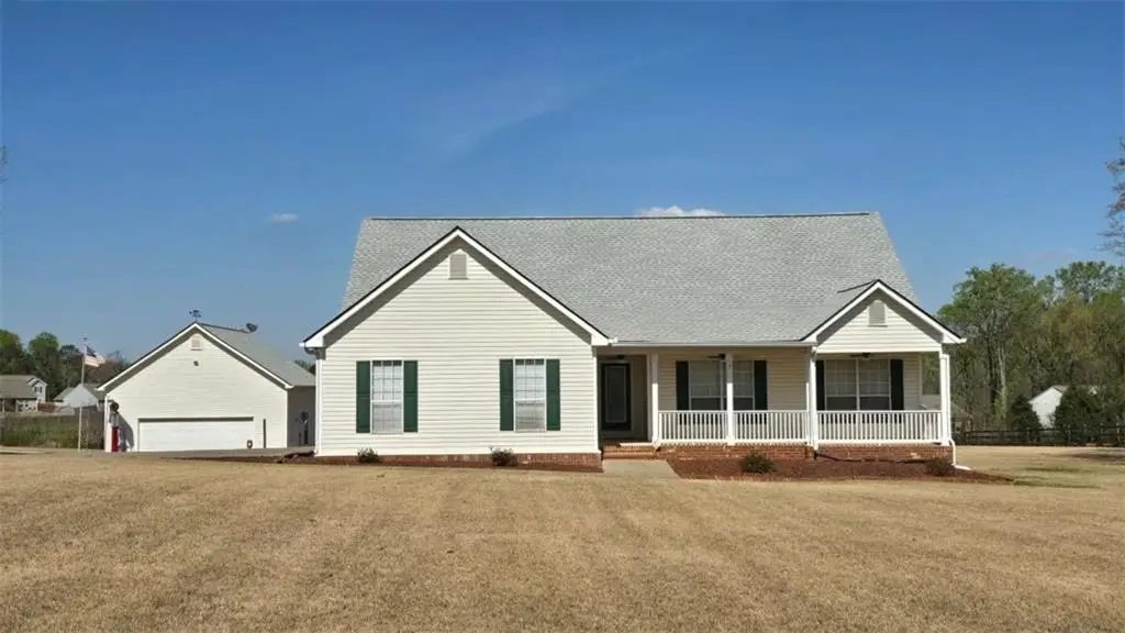 352 Olde Wick Trail, Hoschton, GA 30548 - #1