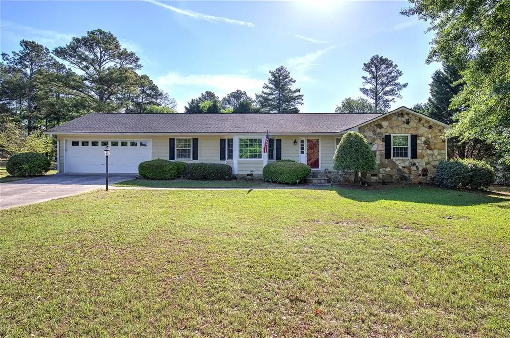 18 Alpine Drive, Cartersville, GA 30120 - #1