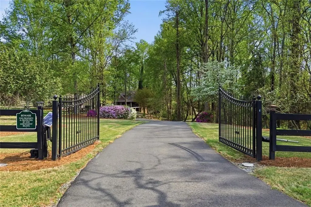 611 Elliott Road, Dawsonville, GA 30534 - #1