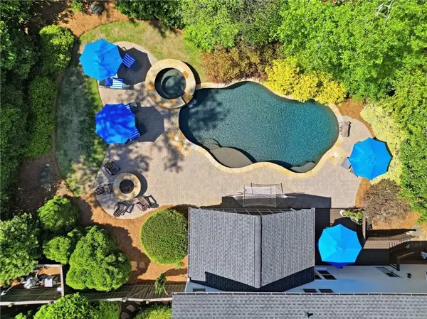 500 Middleton Place, Roswell, GA 30075