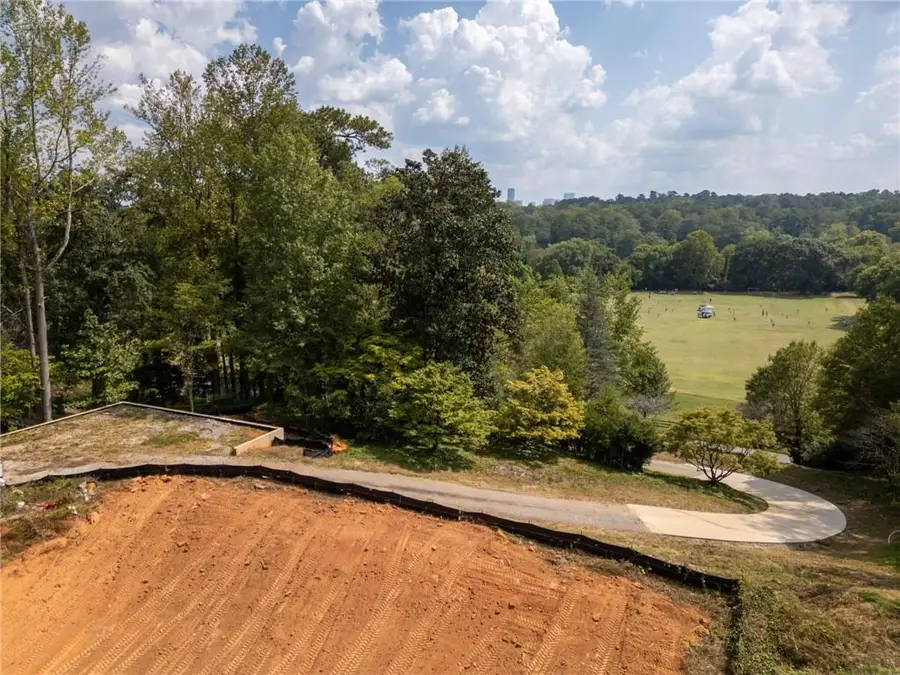 655 Fairfield Road Nw, Atlanta, GA 30327 - #2