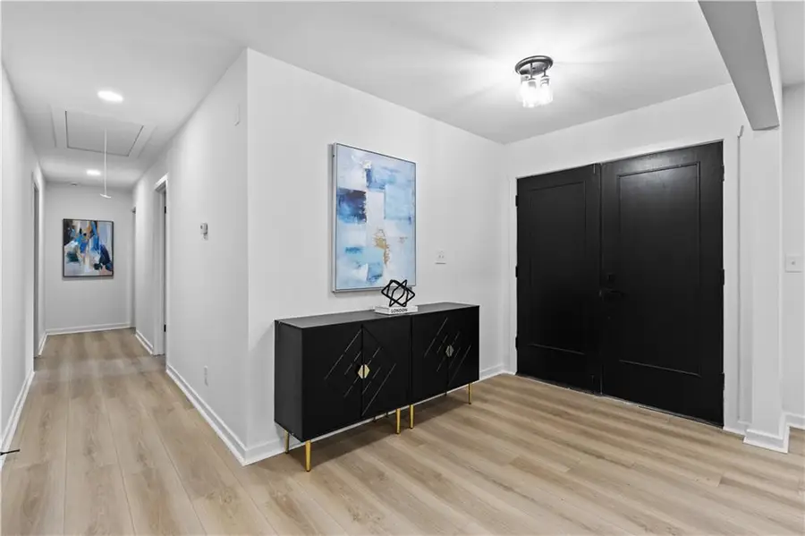 5253 Oxbow Road, Stone Mountain, GA 30087 - #3