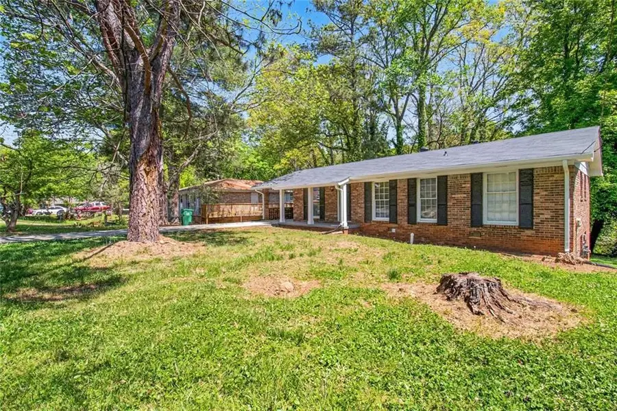 835 Pine Roc Drive, Stone Mountain, GA 30083 - #2