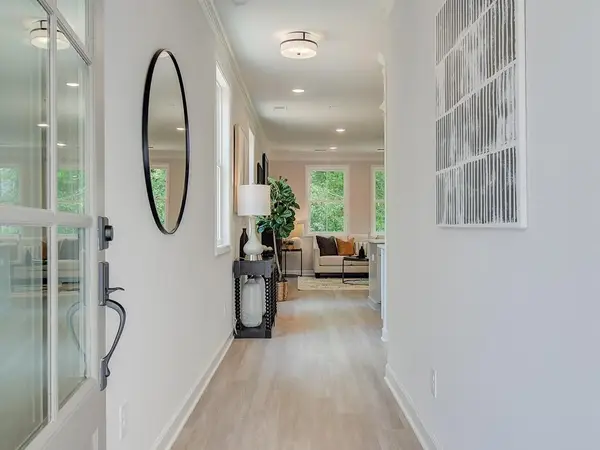 352 Marigold Lane, Woodstock, GA 30188