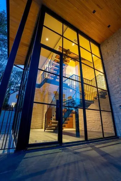 843 Yorkshire Road, Atlanta, GA 30306 - #2