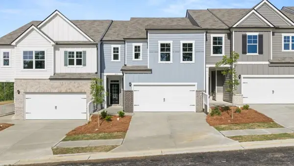 1833 Meadow Green Circle, Gainesville, GA 30501