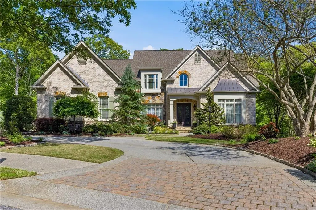 215 Sherwood Pass, Roswell, GA 30075 - #1