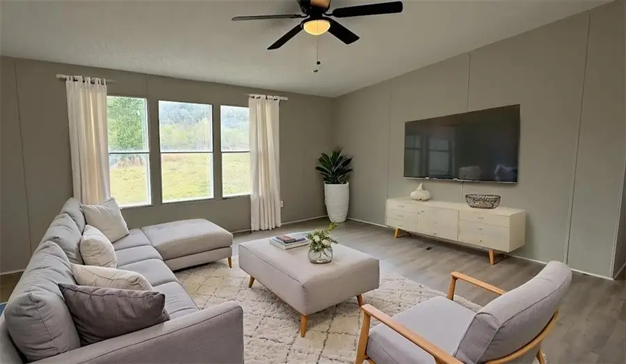 410 Crystal Drive, Carrollton, GA 30116 - #3