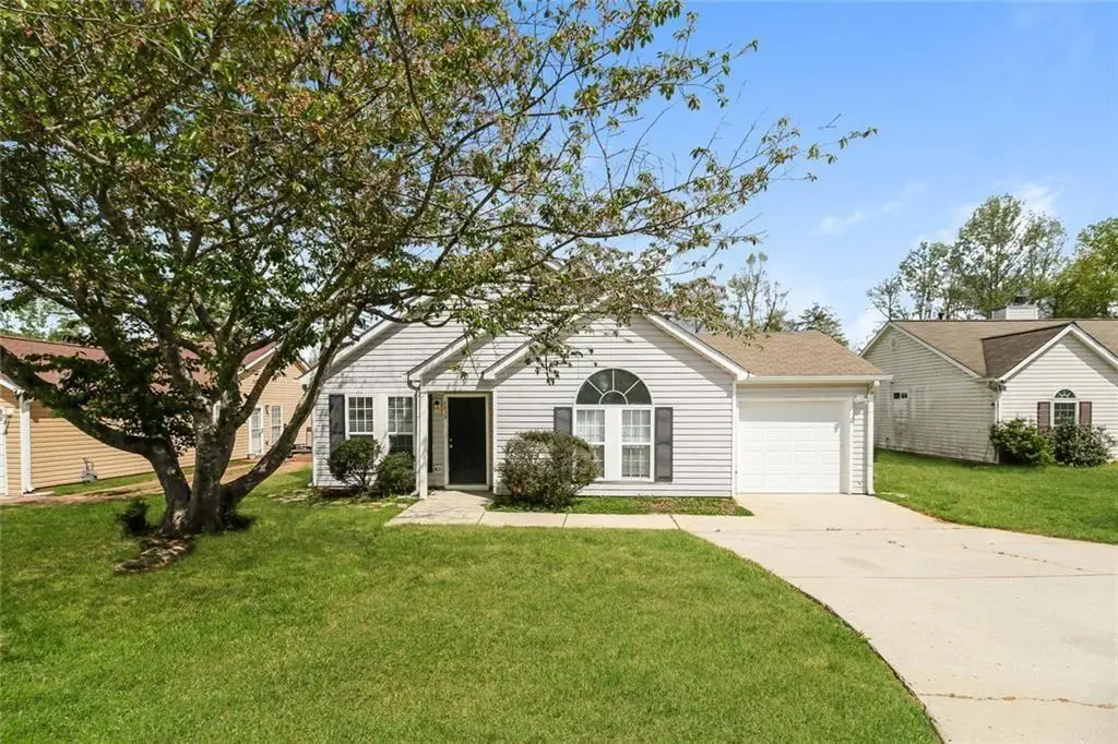 5639 Eagles Feather, Riverdale, GA 30274 - #1