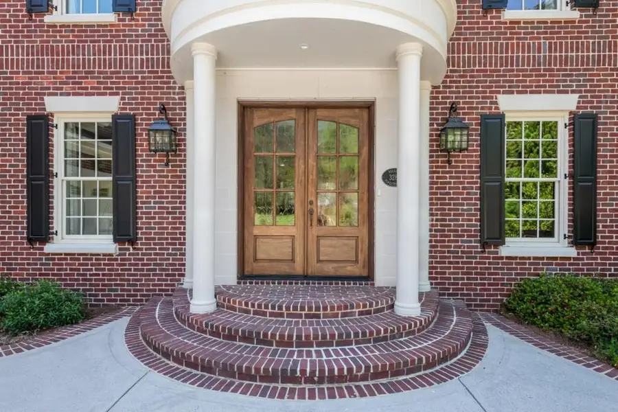 3282 Pinestream Road Nw, Atlanta, GA 30327 - #2