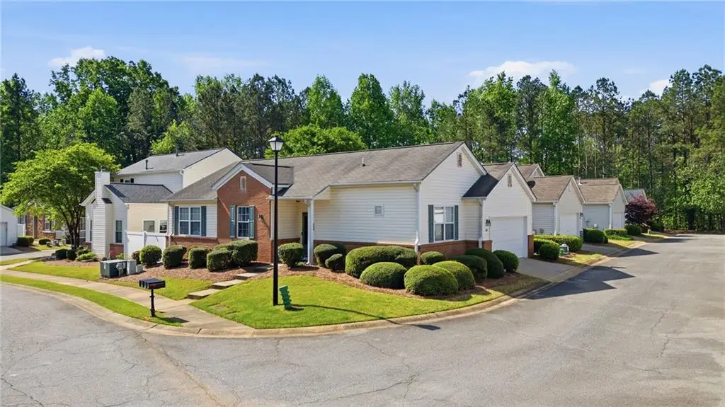 500 Windcroft Circle Nw, Acworth, GA 30101 - #1