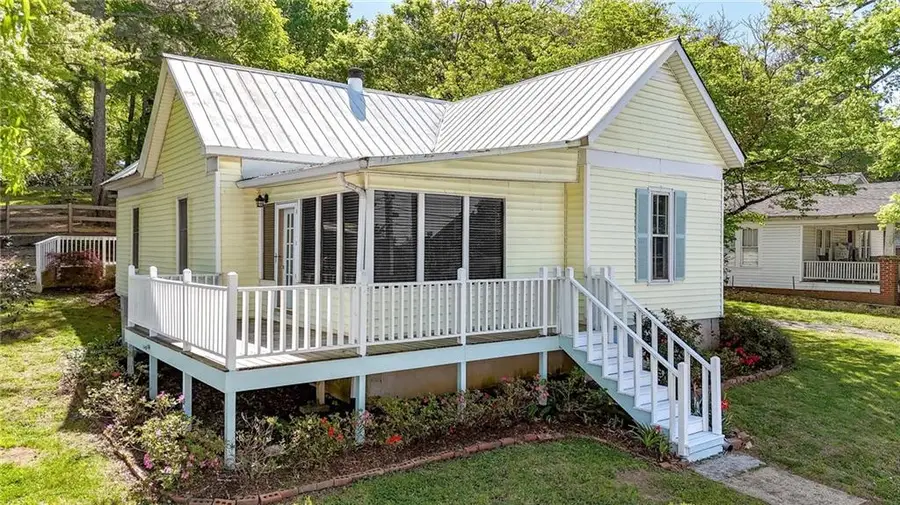 212 S Piedmont Street, Calhoun, GA 30701 - #3