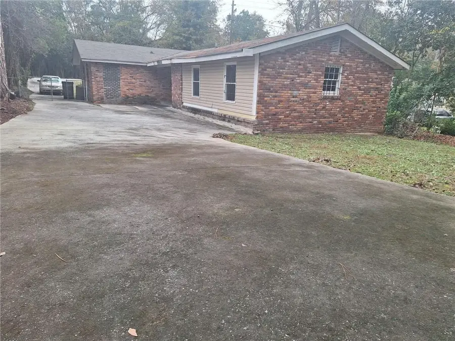 1052 Hightower Road, Macon, GA 31206 - #2