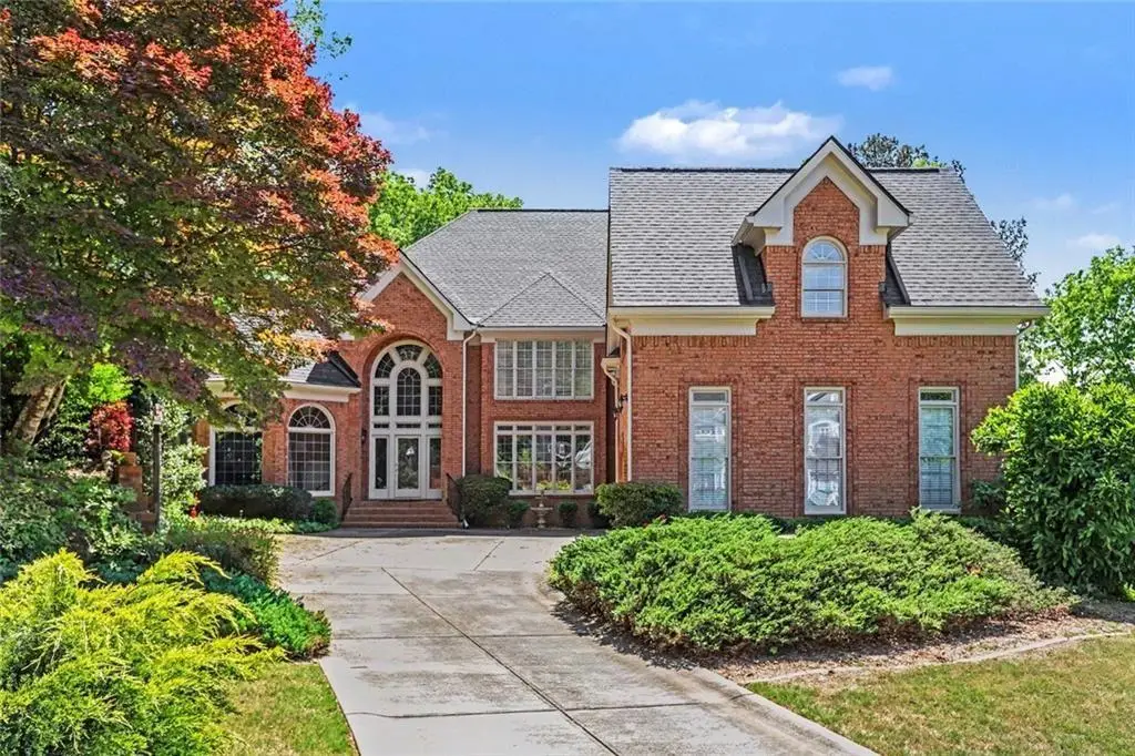 860 Club Chase Lane, Roswell, GA 30076 - #1