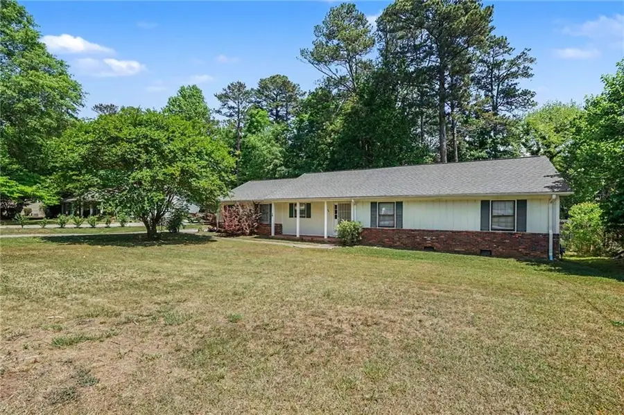 2346 Eastgate Drive, Snellville, GA 30078 - #3