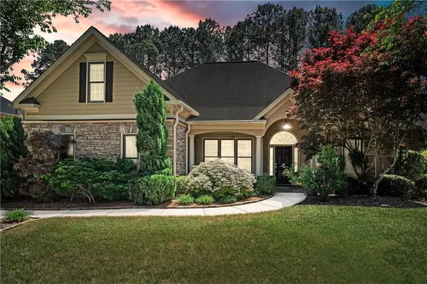 152 Fairway View Crossing, Acworth, GA 30101