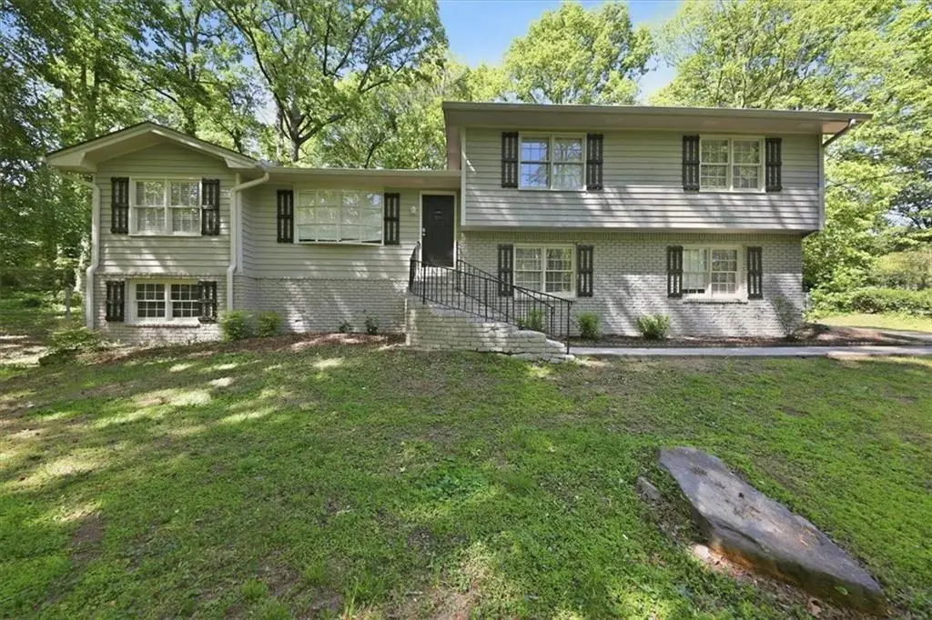 737 Mountainbrooke Circle, Stone Mountain, GA 30087 - #1