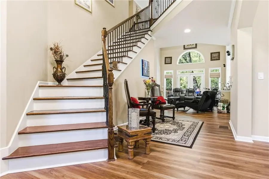 2436 Fontainebleau Drive, Dunwoody, GA 30360 - #3