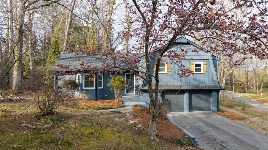 300 Woodland Drive, Calhoun, GA 30701 - #2