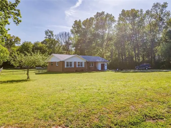 125 Clairmont Drive, Calhoun, GA 30701