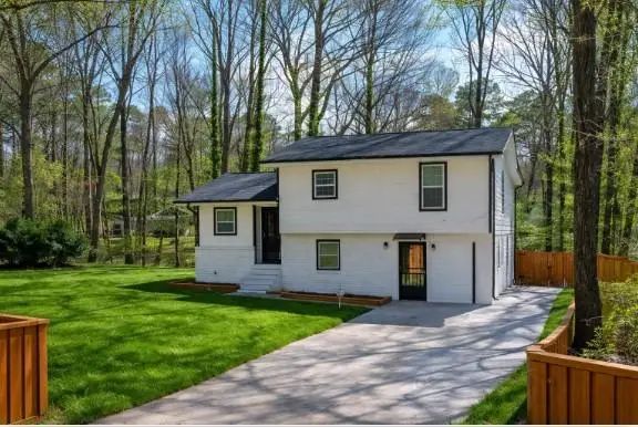 762 Maple Drive, Riverdale, GA 30274