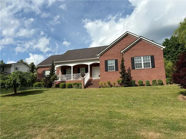 805 Thomas Avenue, Chickamauga, GA 30707