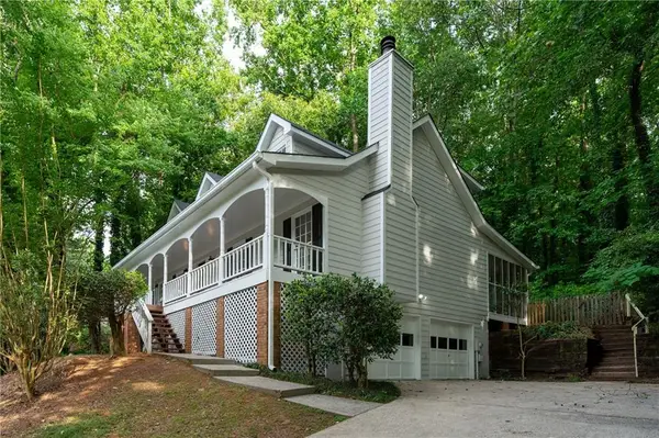 2568 N Arbor Trail, Marietta, GA 30066