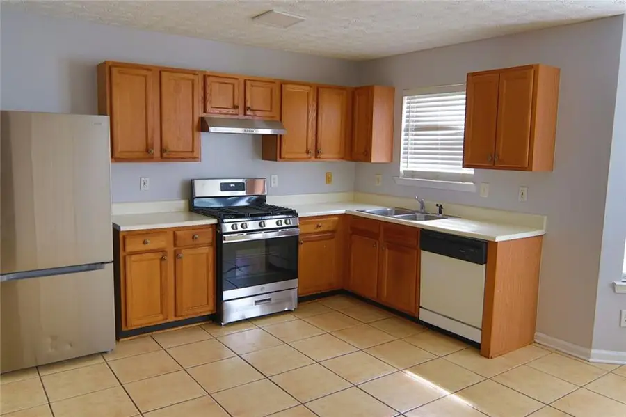 363 Springhaven Way, Lawrenceville, GA 30046 - #3