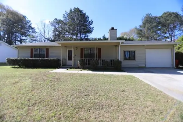 1061 Walnut Creek Lane, Jonesboro, GA 30238