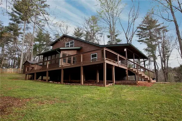 221 Muscadine Road, Dahlonega, GA 30533