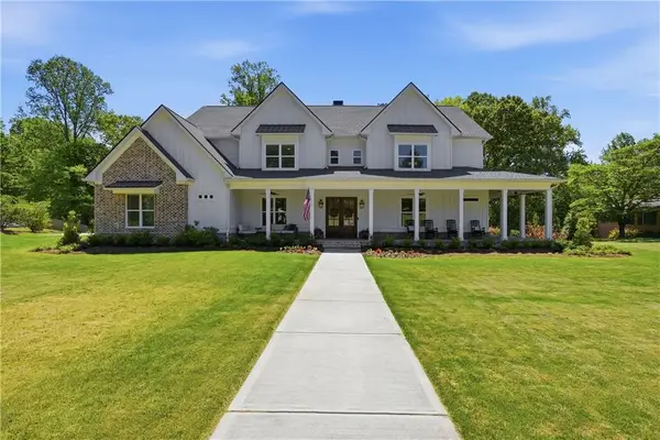 985 Whitehead Road, Sugar Hill, GA 30518