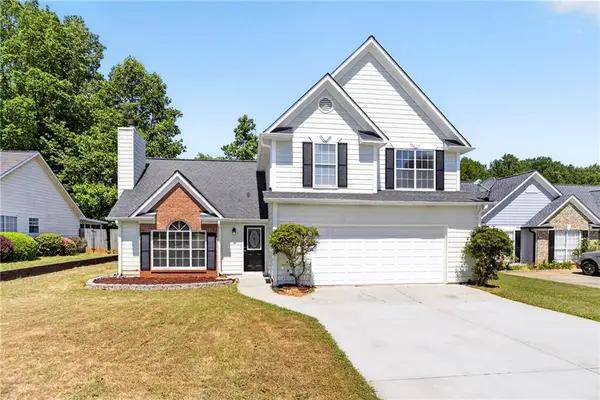 2915 Camelot Woods Drive, Lawrenceville, GA 30044
