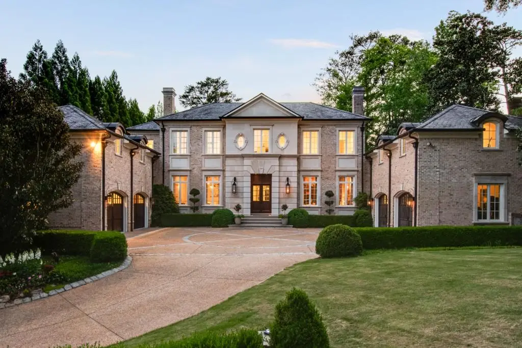 4010 Powers Ferry Road Nw, Atlanta, GA 30342 - #1
