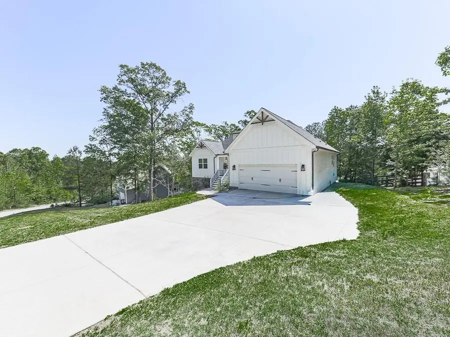 17 Wendover Drive, Cartersville, GA 30120 - #2