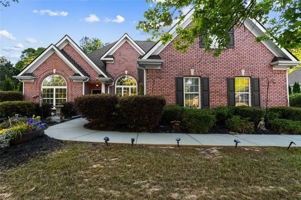 711 Ashley Wilkes Way, Loganville, GA 30052 - #1