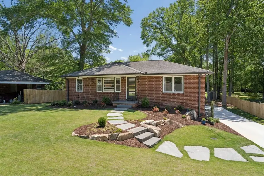 3306 Woodview Drive Se, Smyrna, GA 30082 - #2